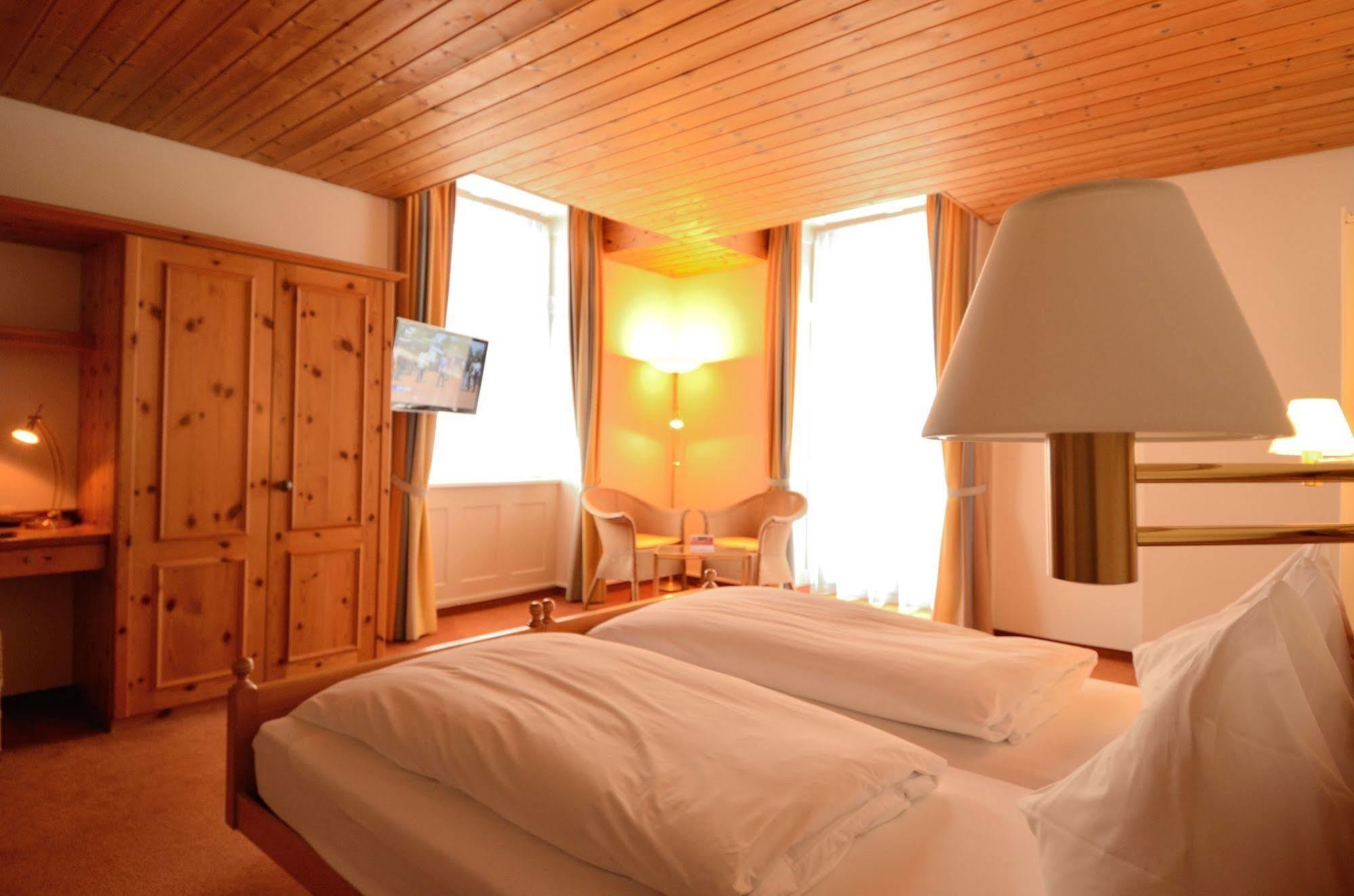 Sunstar Hotel ฟลิมส์ ภายนอก รูปภาพ